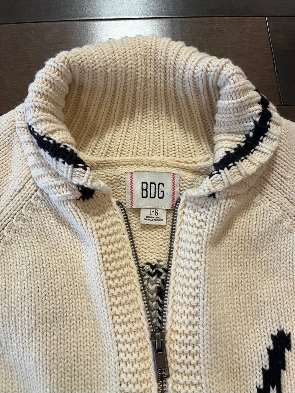 BDG Zip-Front Knit Horse Sweater L - Picture 5 of 12
